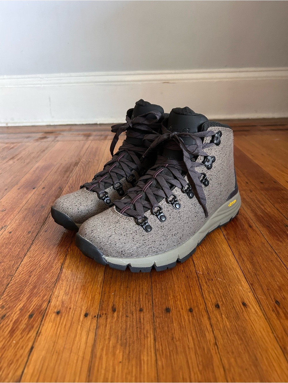 Danner Mountain 600 EnduroWeave  Timberwolf Hiking Boots